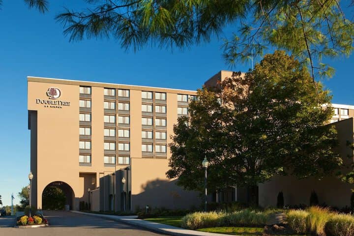 Hotel 67 of 68