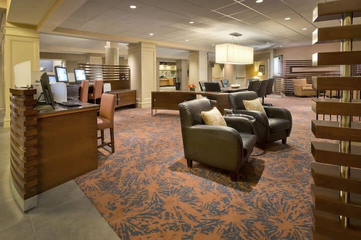 Business Center 63 of 68
